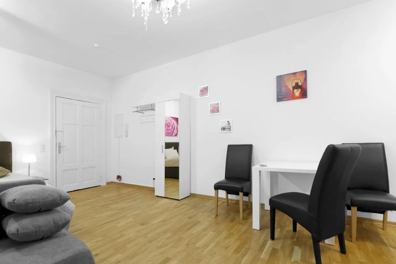 Grand Central City Apartments Mitte Rosenthaler Platz Berlín