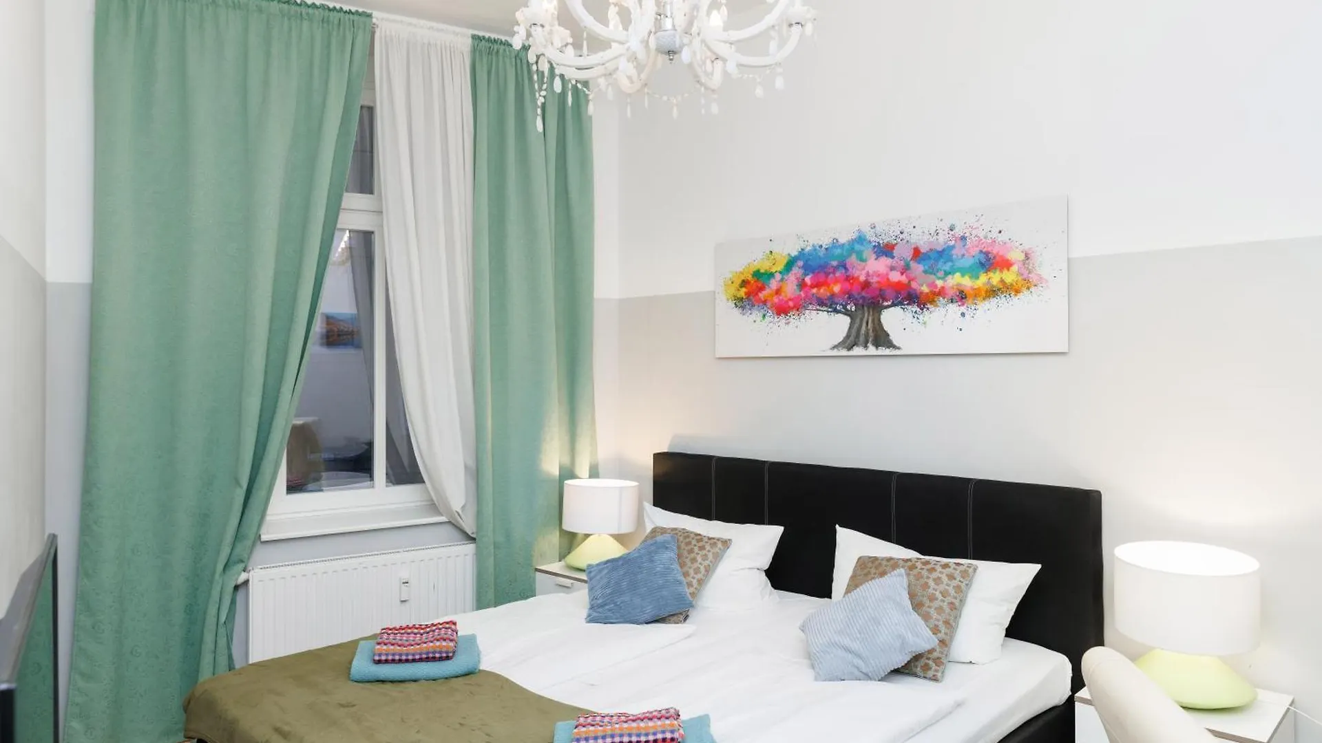 Grand Central City Apartments Mitte Rosenthaler Platz Berlin Germany